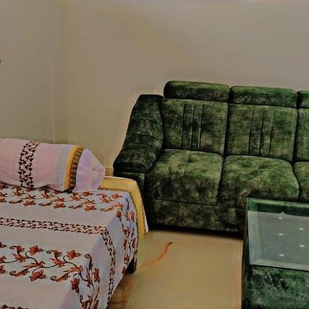 Glamour Palace Hotel Gaya Eksteriør billede
